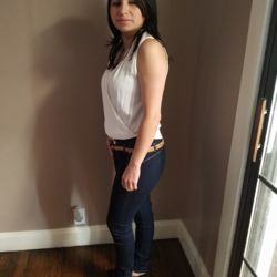 Regina is looking for singles for a date