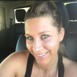 Stephanie is looking for singles for a date